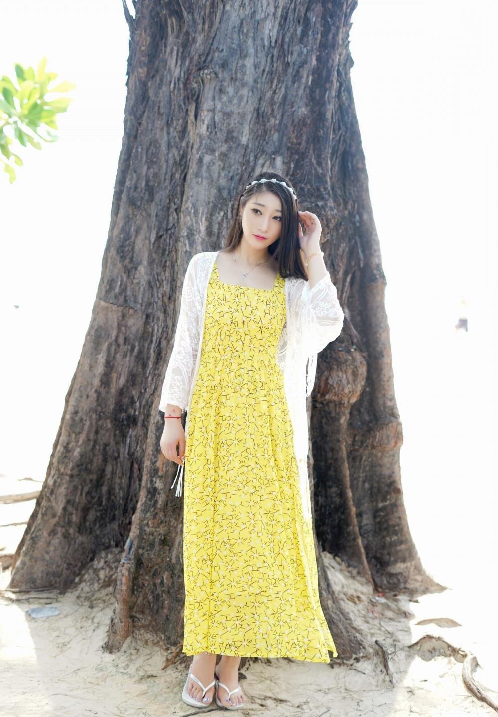 �ձ�һ��2��3��4���޿���ɫ����