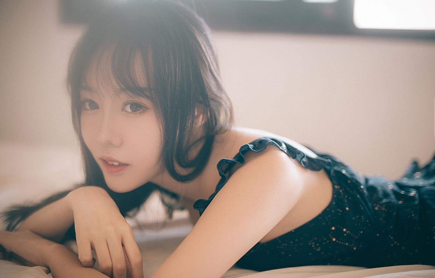 �����������ҳ���¼���APP