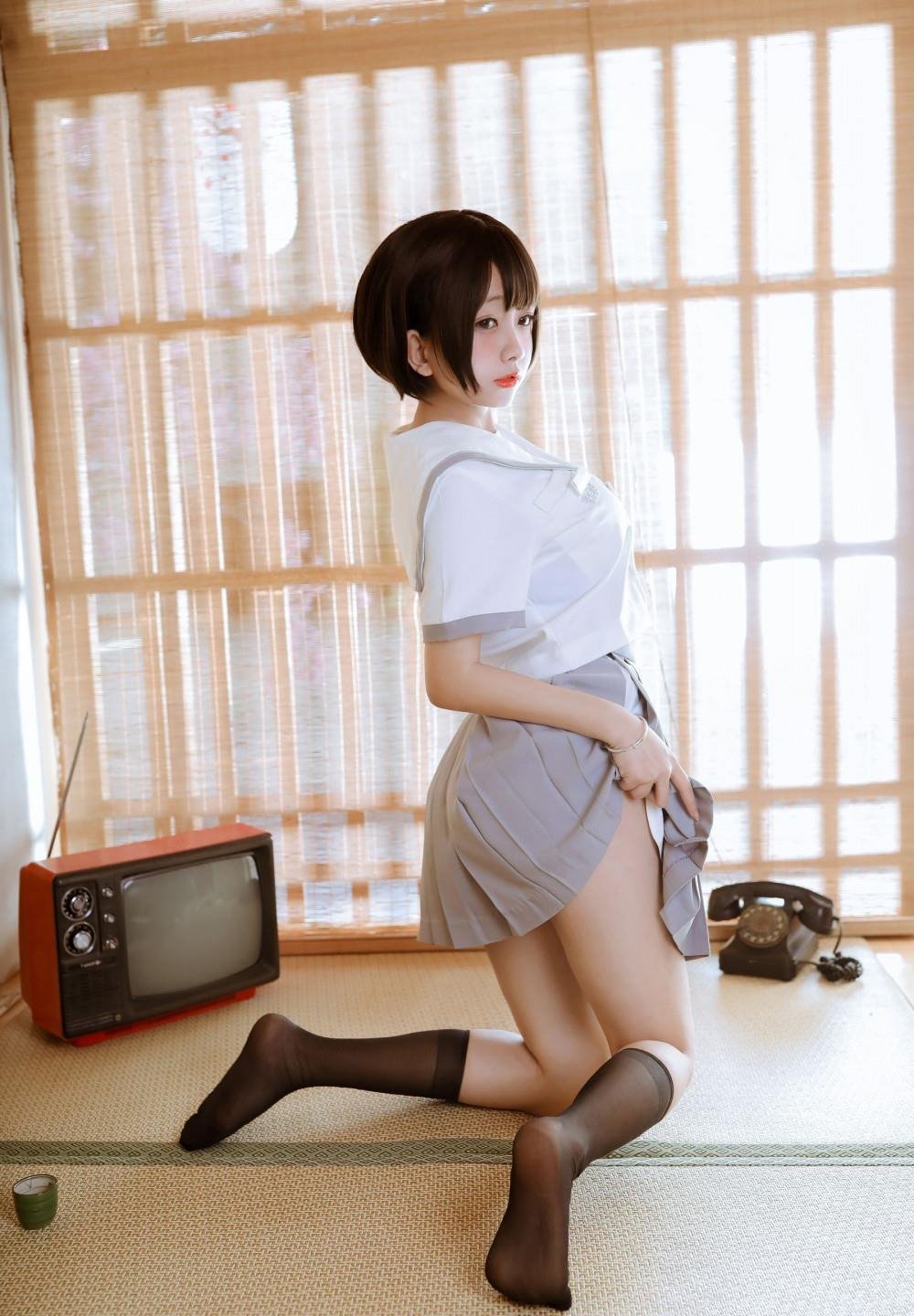 �ڽ��������·�ſ�µ���
