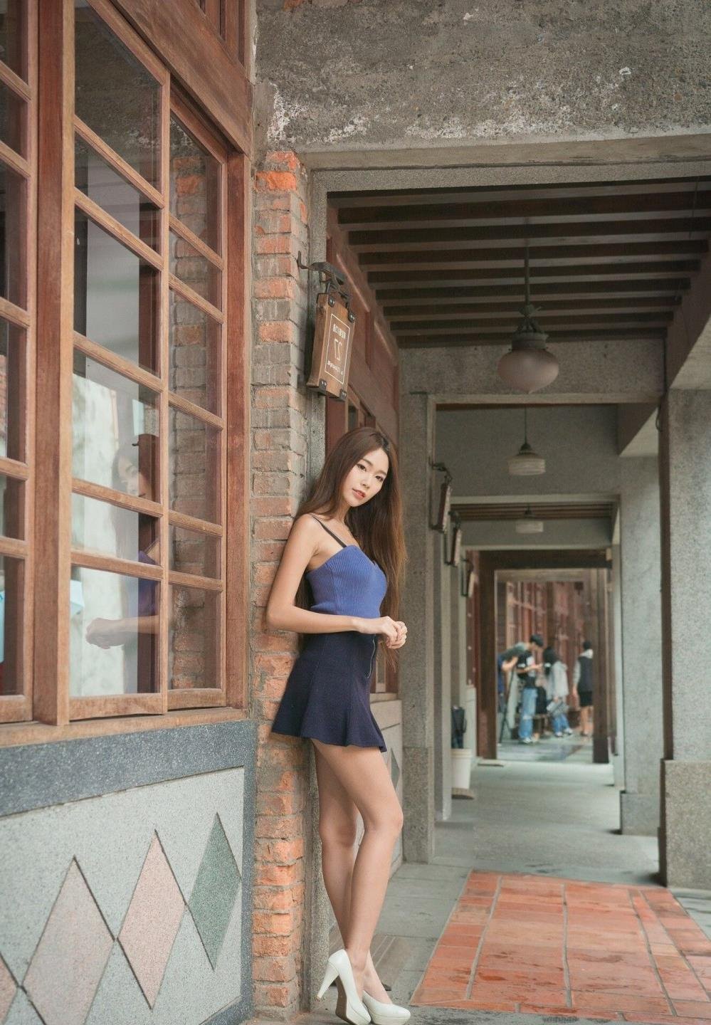 ����Ů�˰�