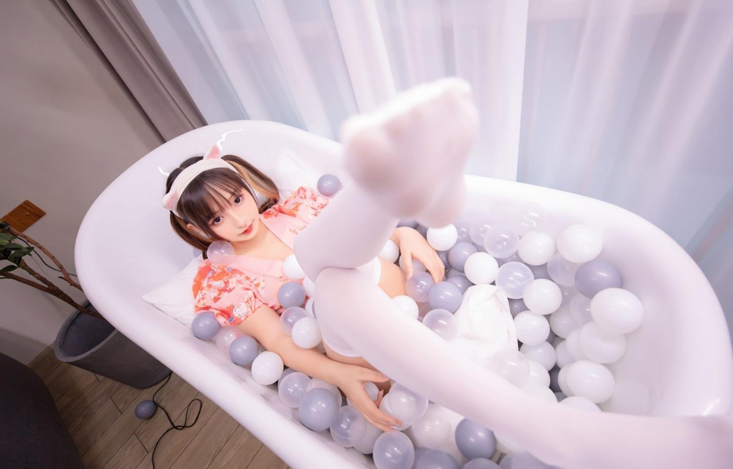 ����ʥ�����߹ۿ�