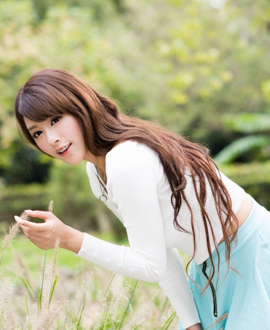 �賿���㿴�ձ�Ƭ����