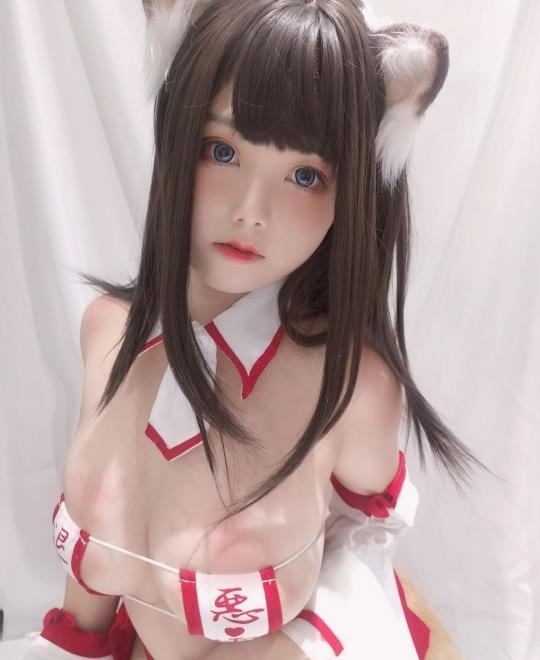 �����ǿ׳���˹�����H